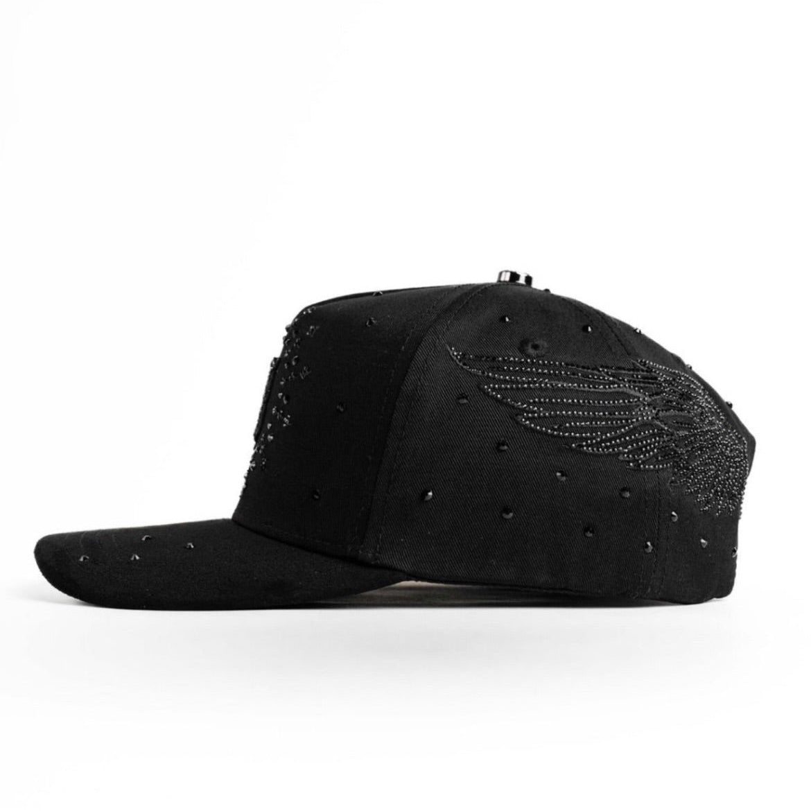 Cap “BiggBoss” Aniversary, Blackout