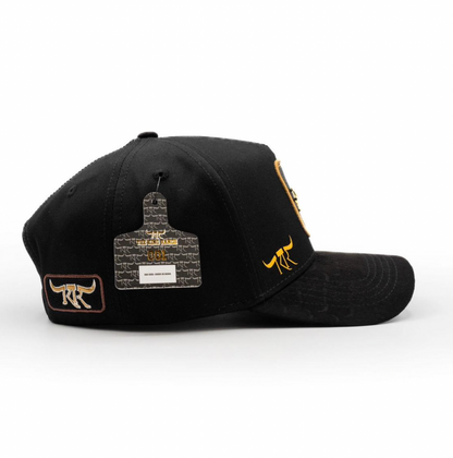 Cap “Pantera”, Black/Gold, “The King Ranch”.