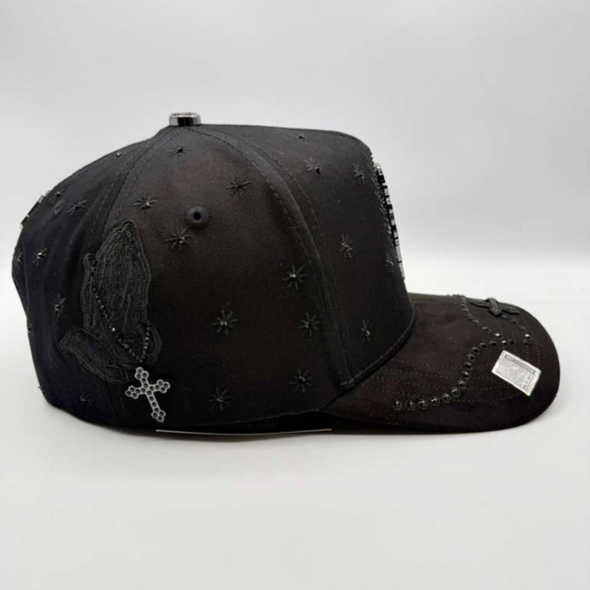 Cap “San Judas” Blackout, BiggBoss