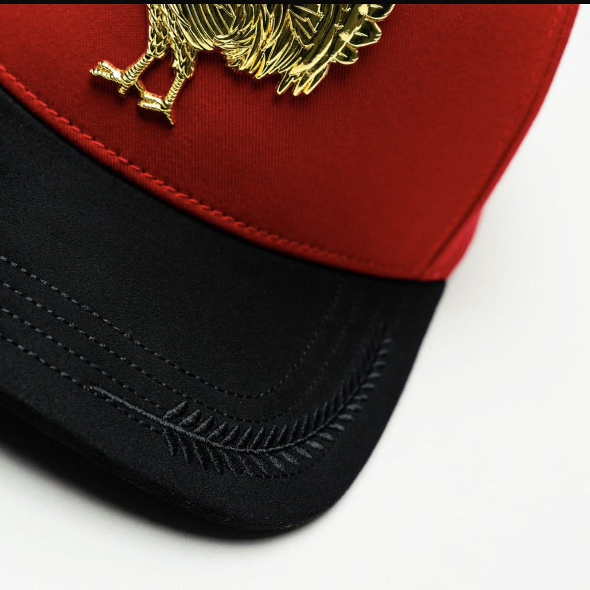 Cap “Gallero” red, “Puestos 15”, BiggBoss